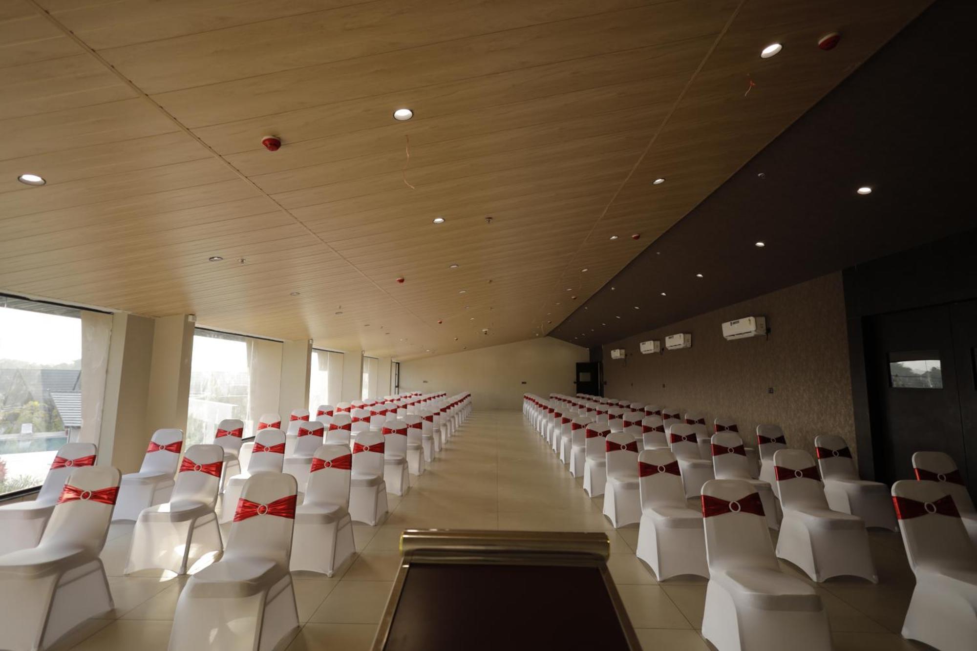 Regenta Resort Vindhyachal, Statue Of Unity Kevadia Exterior photo