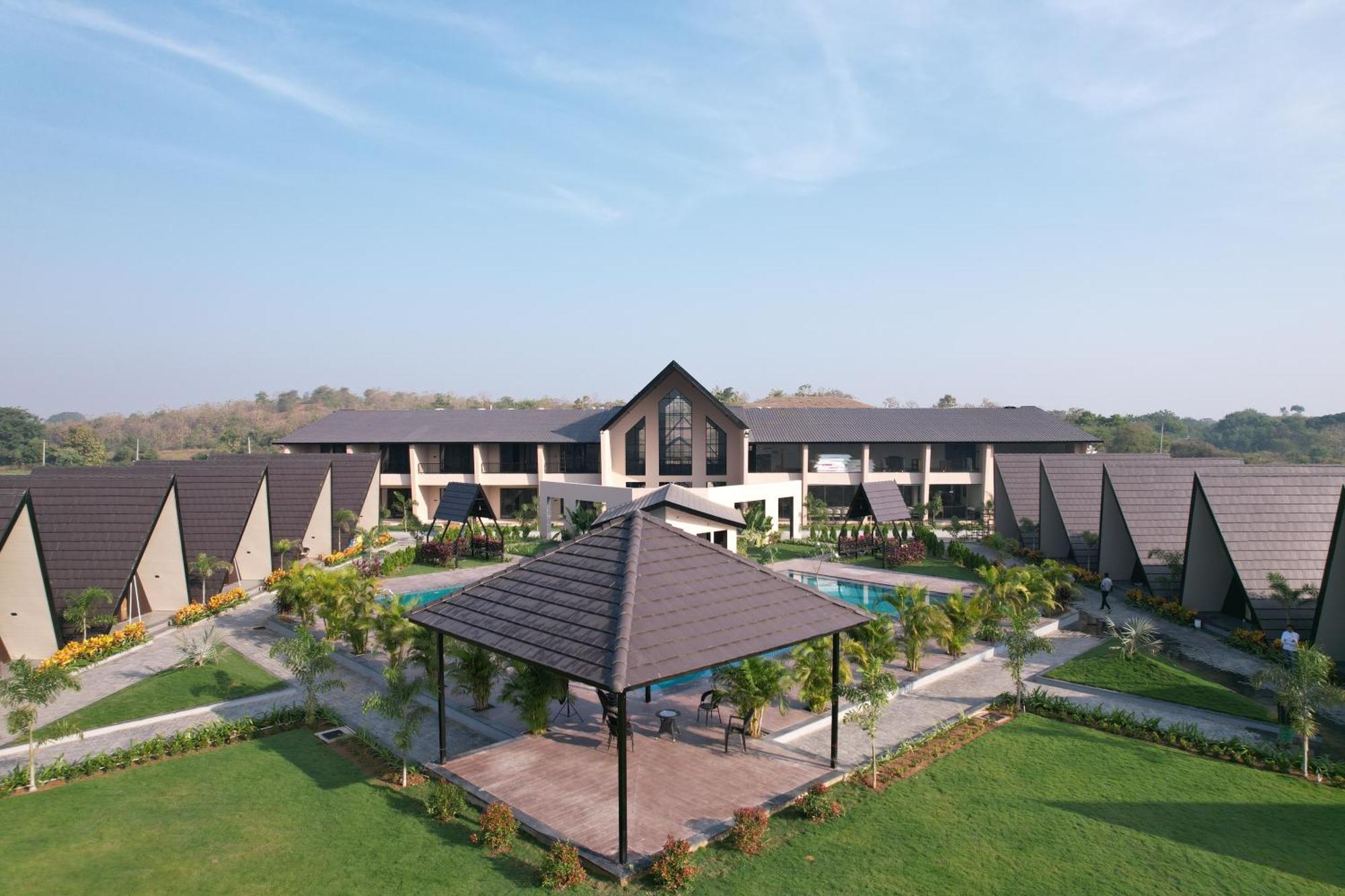 Regenta Resort Vindhyachal, Statue Of Unity Kevadia Exterior photo