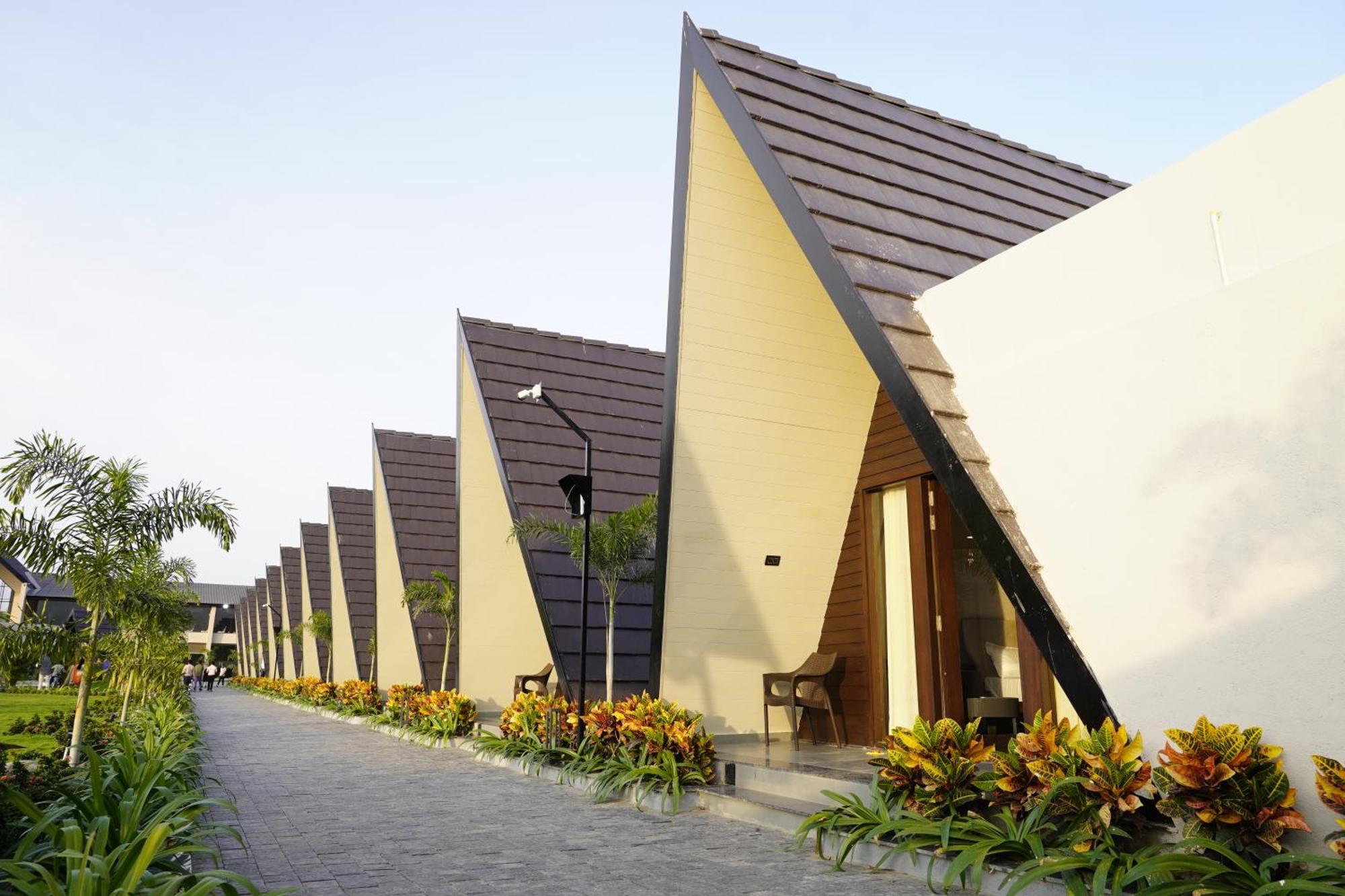 Regenta Resort Vindhyachal, Statue Of Unity Kevadia Exterior photo
